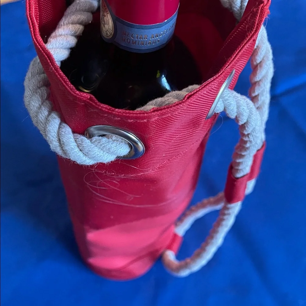 Mount Gay Rum Cool Island Waterproof Red Boat Bottle Bag - Picture 2 of 8
